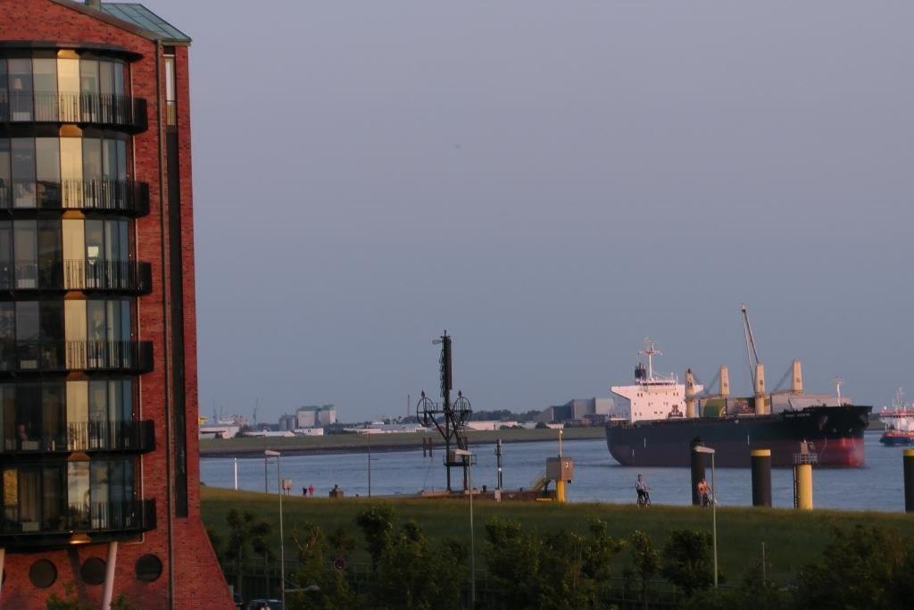 Newport Weser, Newport Marina Bremerhaven Exterior photo